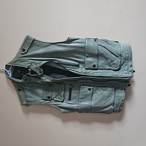 Kenneth Cole leather photography/ biker vest. - Picture 7 of 7